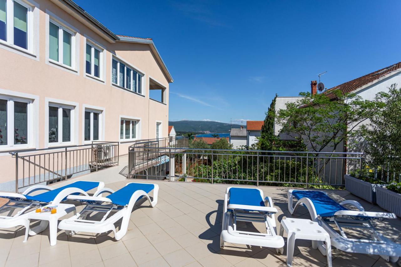 Apartments Villa Ana Krk Town Zewnętrze zdjęcie