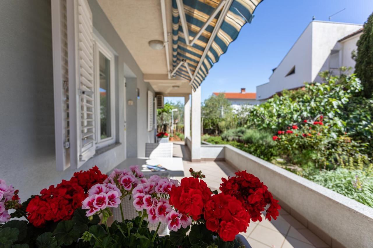Apartments Villa Ana Krk Town Zewnętrze zdjęcie